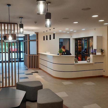 Euroville Jugend- Und Sporthotel Наумбург Экстерьер фото