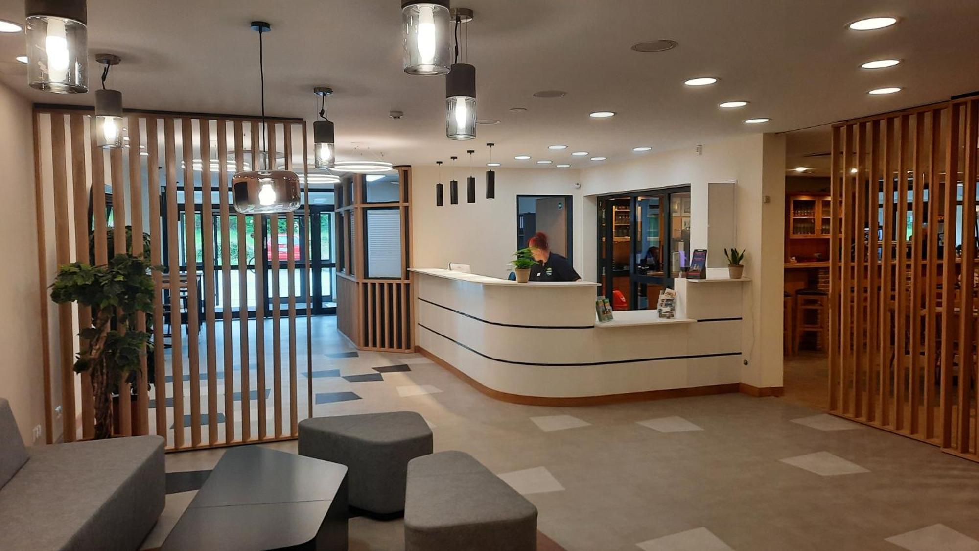 Euroville Jugend- Und Sporthotel Наумбург Экстерьер фото